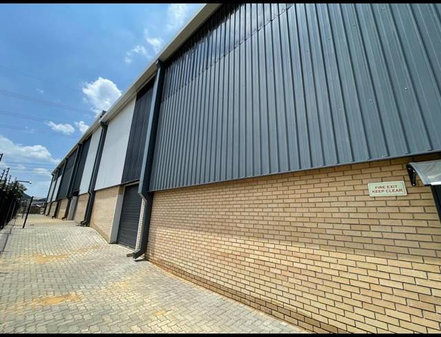 INDUSTRIAL PROPERTY TO RENT IN SAMRAND BUSINESS PARK